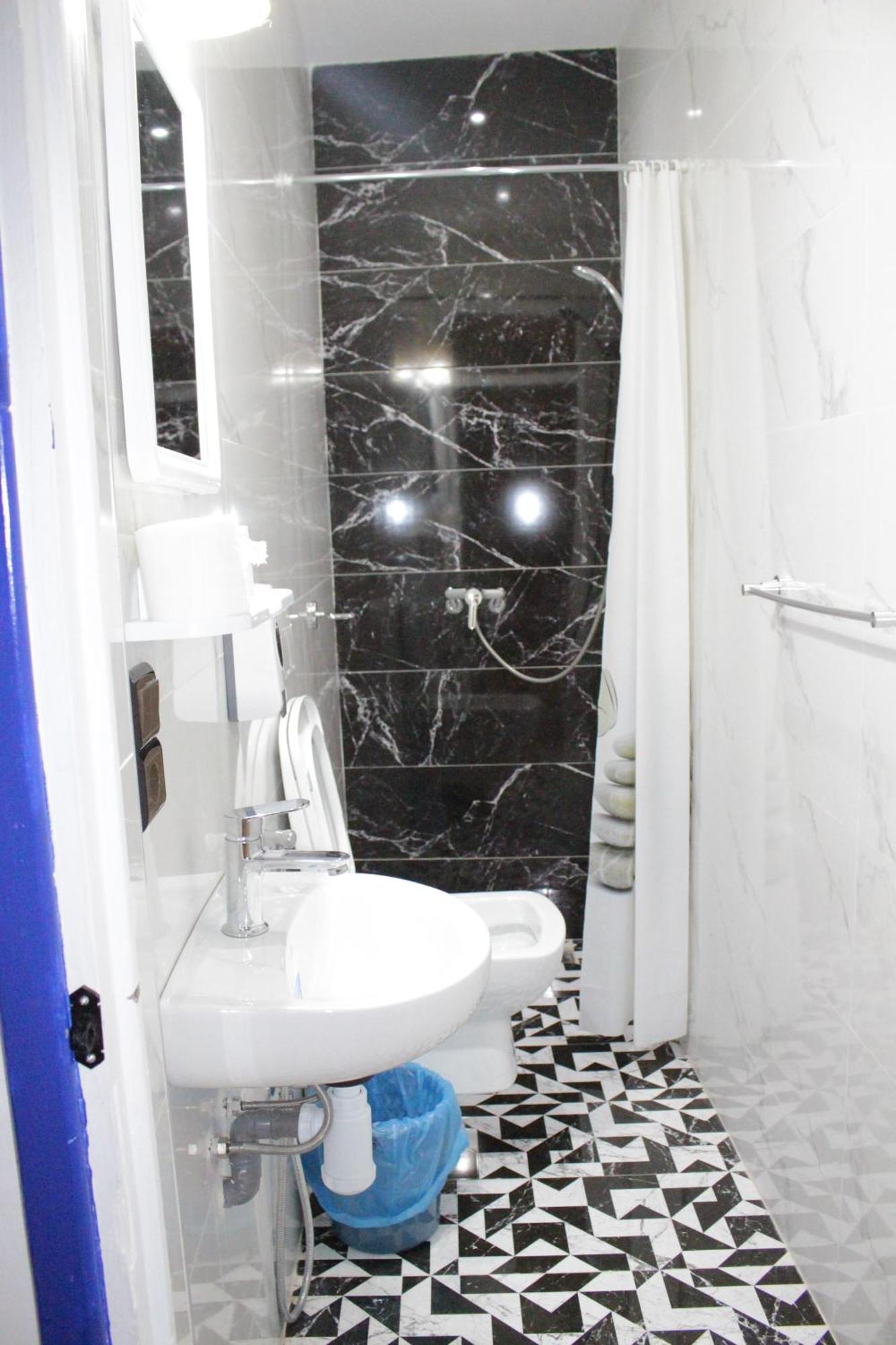 Hostel El Boussouni